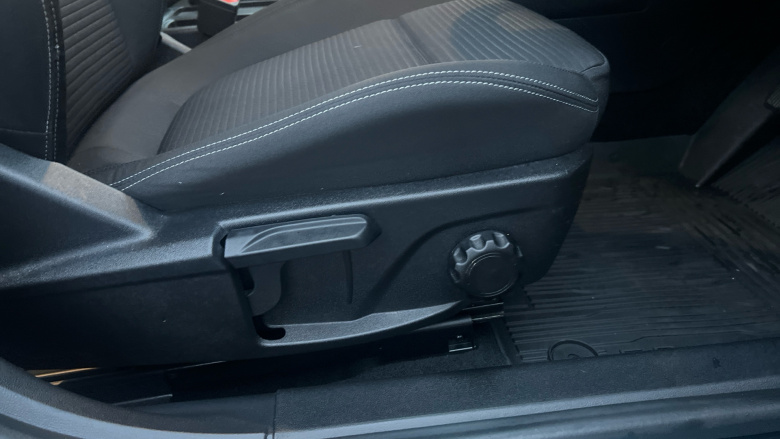 Ford Focus 1.0 EcoBoost Hybrid mHEV 125 Titanium Edition 5dr Petrol Hatchback